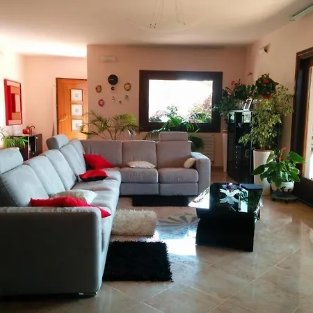 Apartament Apartments With Parking Space Galizana, Fazana - 22977 *