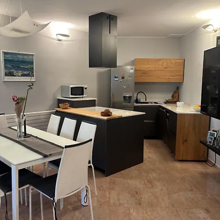 With Parking Space Galizana, Fazana - 22977 Apartman *